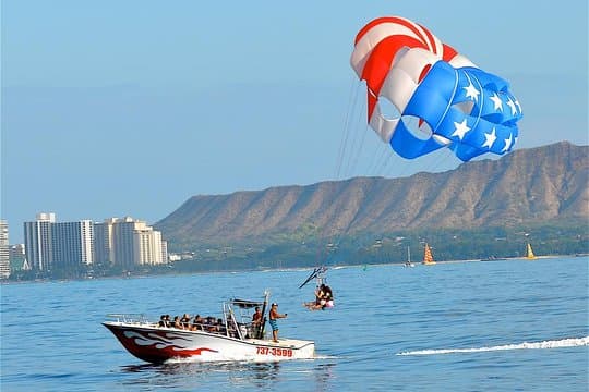 Honolulu Xtreme Parasail