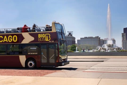 Big Bus Chicago: Hop-On Hop-Off Sightseeing Tour by Open-Top Bus