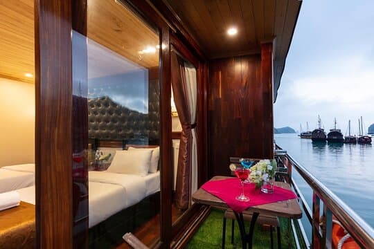 Fantastic 2 days-1 night Lavender Cruise with:kayak,meals,fishing,transfer,guide