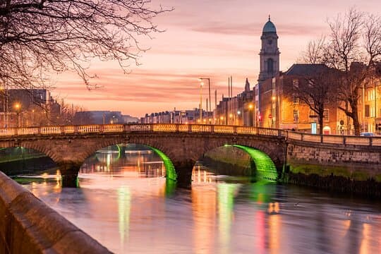 Dublin Highlights Self Guided Scavenger Hunt and Tour