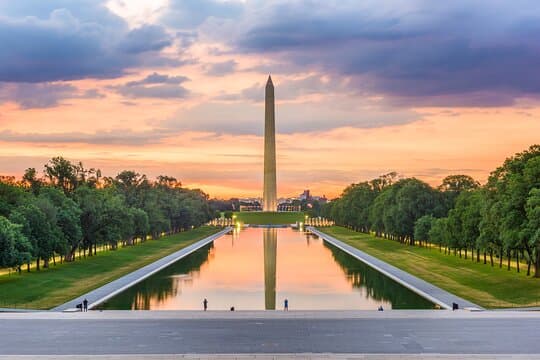 DC Monuments Walking Tour: Small Groups, Big Ideas